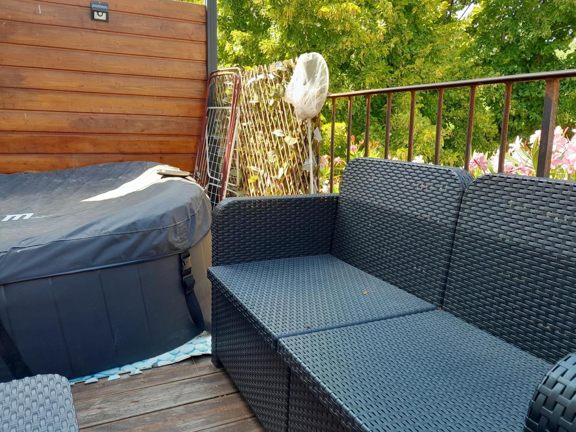 La Terrasse Aux Hirondelles Maison 80M2 2 Chambres 2 Salles De Bains Lagorce  Zewnętrze zdjęcie